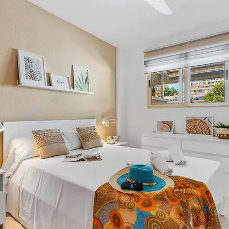 Zeus 6 - Plusholidays 公寓 *